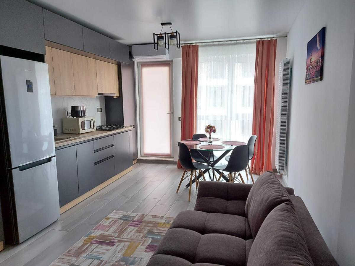 Năvodari Helin Apartament By Alezzi N10 מראה חיצוני תמונה
